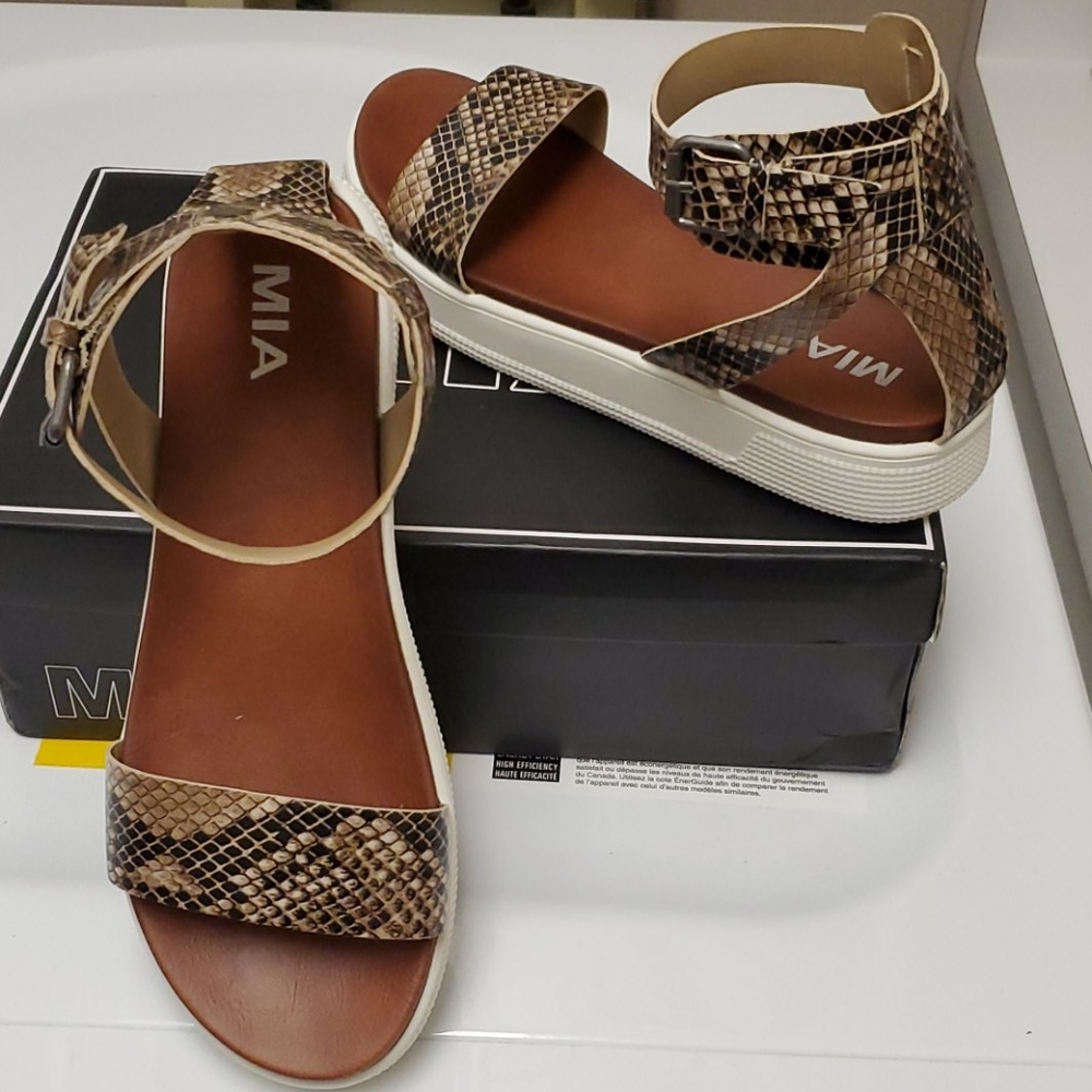 MIA Ellen-S Sneaker Bottom Sandals